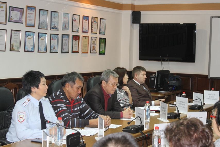 Сегодня в городской администрации состоялось заседание Антинаркотической комиссии города Элисты.