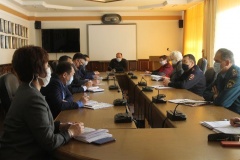 Глава администрации Дмитрий Трапезников провёл очередное аппаратное совещание