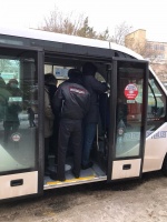 Трое элистинцев нарушили масочный режим в общественном транспорте