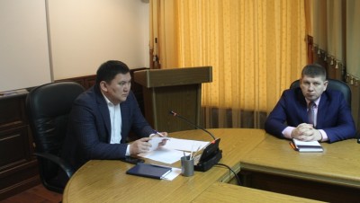 Первый заместитель сити-менеджера Денис Ишкеев провёл традиционную еженедельную планерку в городской администрации.