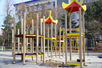 В Элисте скоро появится новый детский игровой комплекс