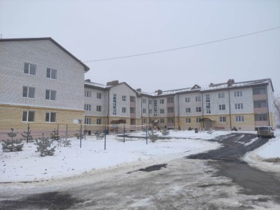 Жильцам нового дома по улице Хомутникова, 113  сегодня вручены ключи от долгожданных квартир