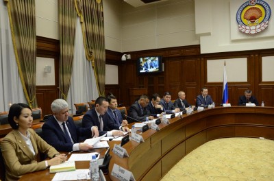 Первый заместитель сити-менеджера Денис Ишкеев принял участие в заседании Президиума Правительства Республики Калмыкия