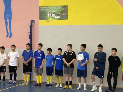 В Элисте на базе 17 школы проходит 19-й городской мини турнир по футболу