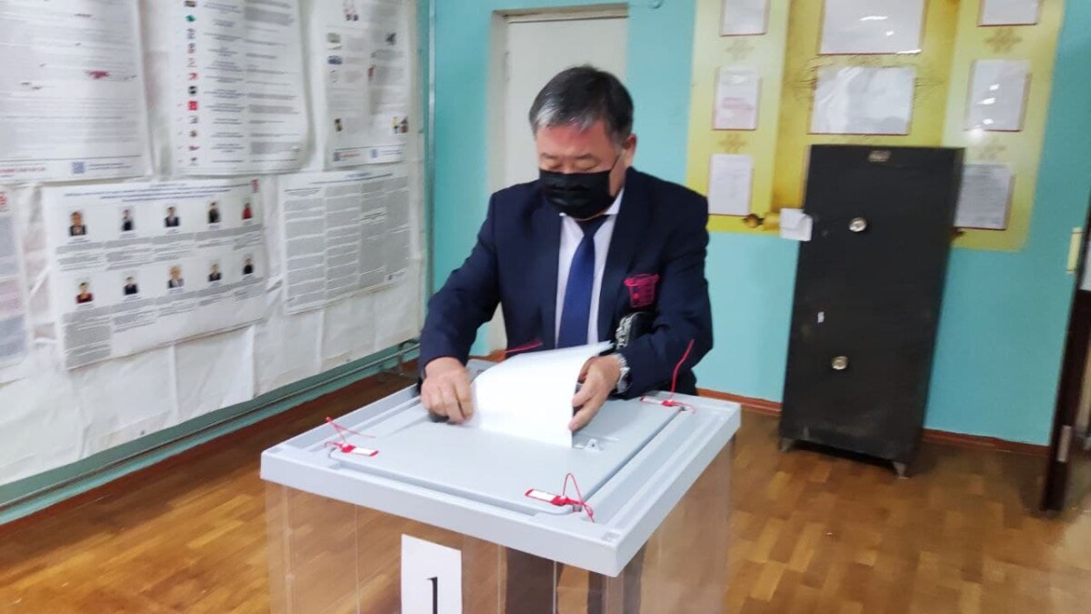 Продолжается голосование за кандидатов в Государственную Думу